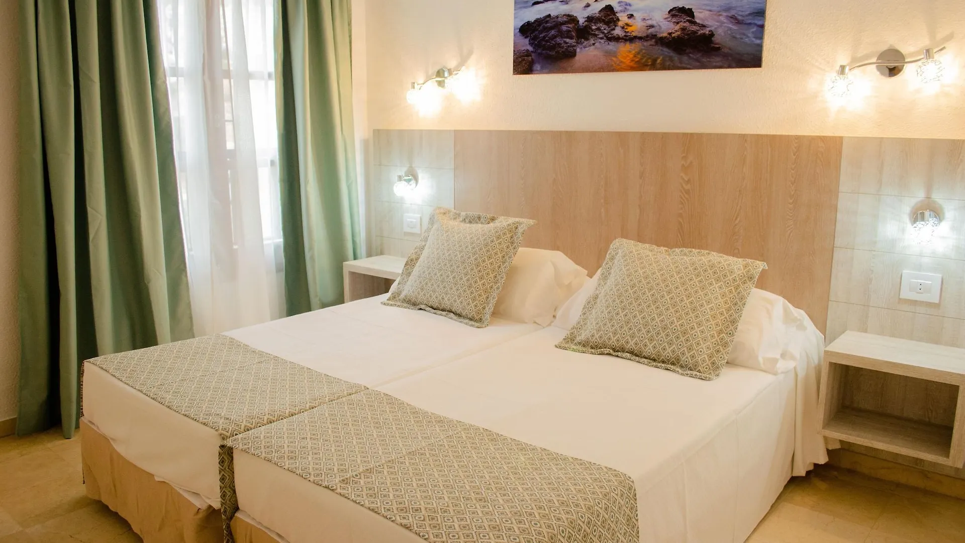 Klayman Olivina Aparthotel Los Cristianos   Los Cristianos (Tenerife)